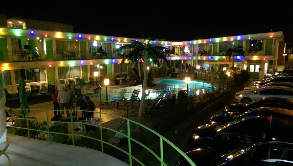 Caribbean Motel Wildwood Crest Exterior photo